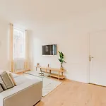 Two-bedroom Flat In The Centre Of *