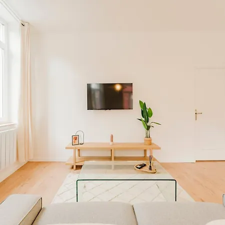 Two-bedroom Flat In The Centre Of *