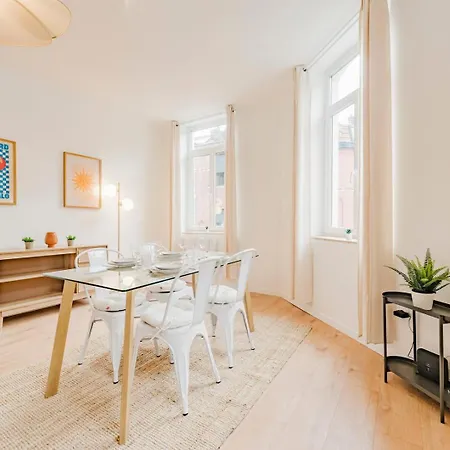 Two-bedroom Flat In The Centre Of Апартаменты Туркуэн