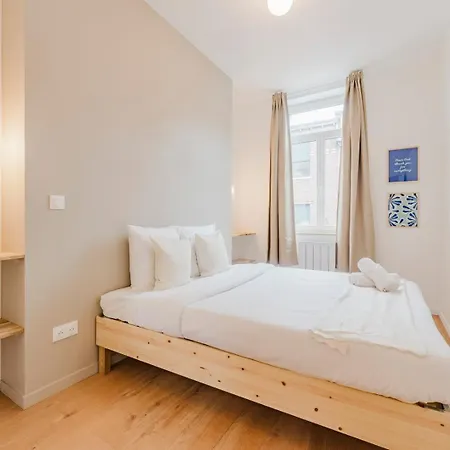 아파트 Two-bedroom Flat In The Centre Of *