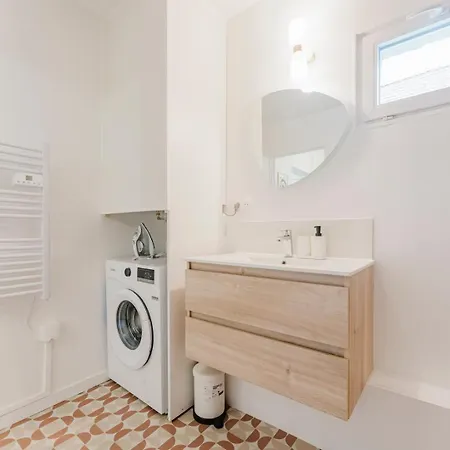 Two-bedroom Flat In The Centre Of